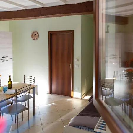 Al Borgo Di Cristina&Stefano Oltretorrente Parma Universita', Ospedale Maggiore Esterno foto